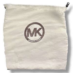 Michael Kors Cream Dust Bag with Logo and draw string closure